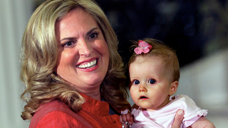 Ann Romney Wants to Be America’s First Professional Mother First Lady in a Century